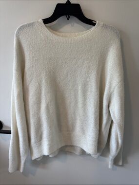 H&M Cream Women's Crewneck Sweater